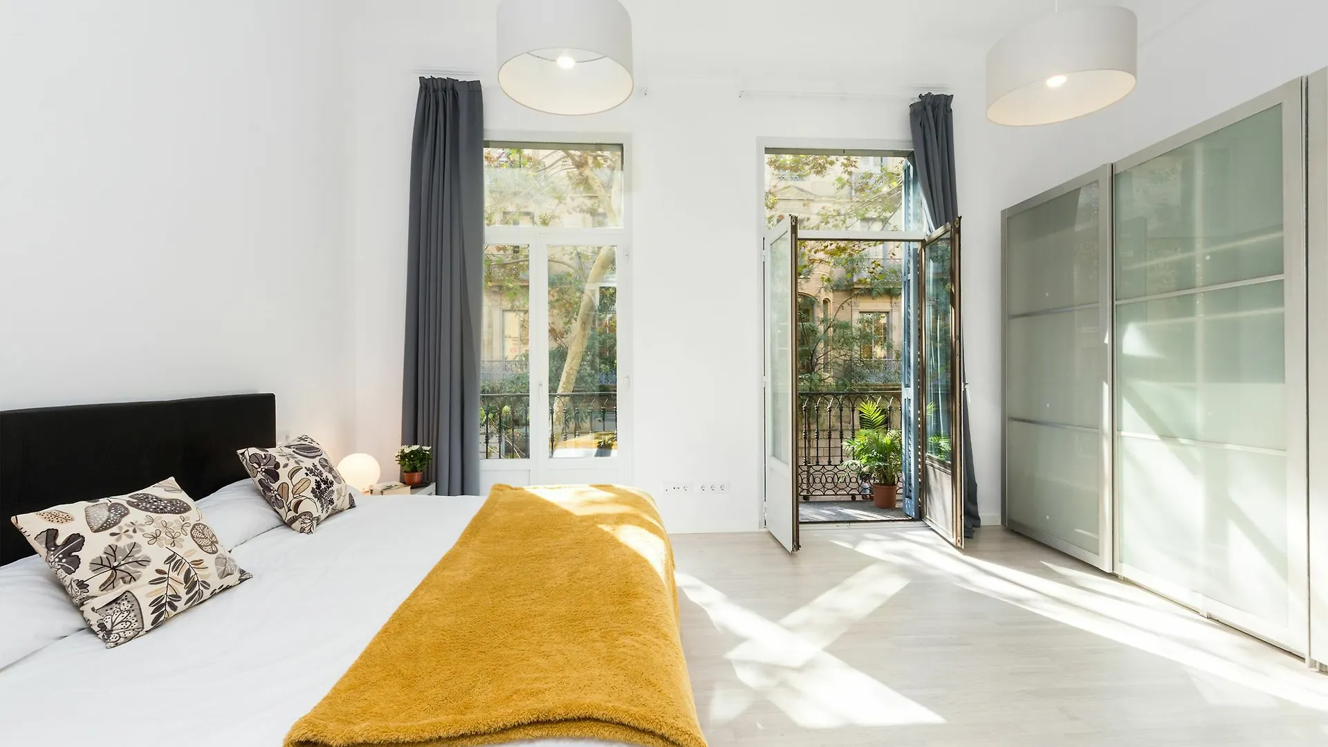 Montaber Apartment - Trafalgar Barselona